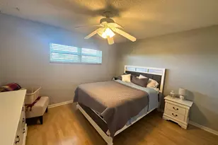 8921 S Hollybrook Blvd, Pembroke Pines, FL 33025 - Photo 9