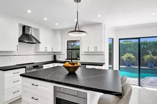 10650 Paris St, Cooper City, FL 33026 - Photo 15