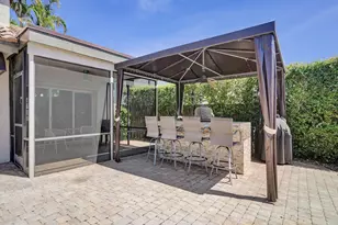 10650 Paris St, Cooper City, FL 33026 - Photo 57