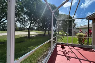 6376 Breckenridge Cir, Lake Worth, FL 33467 - Photo 9