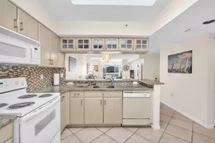 5842 Crystal Shores Dr, Boynton Beach, FL 33437 - Photo 13