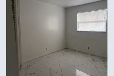 101 NE 41st Street #E87, Oakland Park, FL 33334 - Photo 3