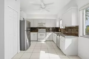 7647 Southampton Terrace, Tamarac, FL 33321 - Photo 23