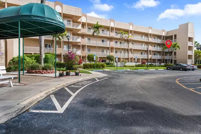 7647 Southampton Terrace #318, Tamarac, FL 33321 - Photo 3