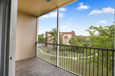 7647 Southampton Terrace #318, Tamarac, FL 33321 - Photo 13