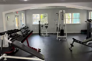 8343 Lake Dr, Doral, FL 33166 - Photo 23