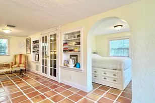 336 Monroe Dr, West Palm Beach, FL 33405 - Photo 11