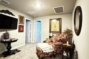 5646 SE Edgewater Cir, Stuart, FL 34997 - Photo 11