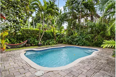320 San Sebastian Avenue, Coral Gables, FL 33134 - Photo 21