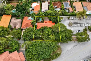 320 San Sebastian Ave, Coral Gables, FL 33134 - Photo 9