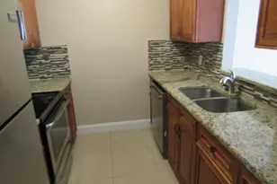 5203 Glencove Ln, West Palm Beach, FL 33415 - Photo 7