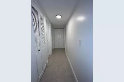 5160 Las Verdes Circle #222, Delray Beach, FL 33484 - Photo 9