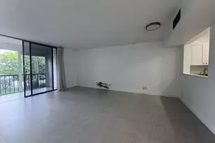 5160 Las Verdes Cir, Delray Beach, FL 33484 - Photo 7