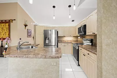 9615 Sun Pointe Drive, Boynton Beach, FL 33437 - Photo 9