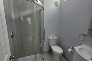 1060 NE 122nd St, North Miami, FL 33161 - Photo 33