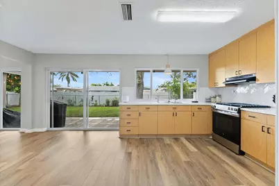 6744 SW 34th Court, Miramar, FL 33023 - Photo 11