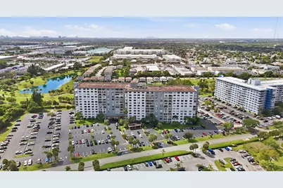 3800 Hillcrest Drive #310, Hollywood, FL 33021 - Photo 21