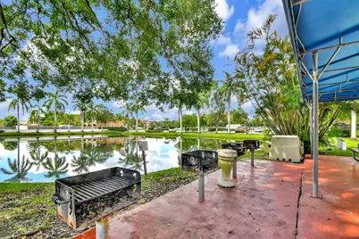 6190 Woodlands Boulevard #311, Tamarac, FL 33319 - Photo 7