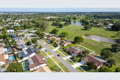 1327 Pine Valley Drive, Wellington, FL 33414 - Photo 29