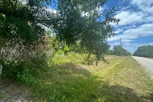 7771 NW 93rd Ct, Okeechobee, FL 34972 - Photo 1