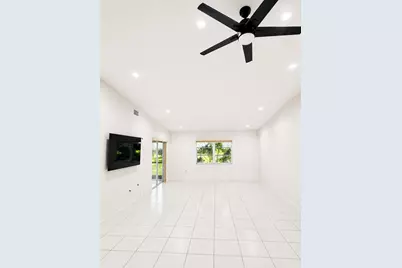 6356 Pointe Pleasant Circle, Delray Beach, FL 33484 - Photo 5