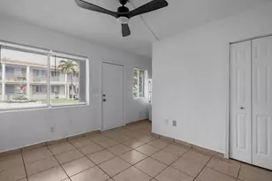 420 NW 10th St, Miami, FL 33136 - Photo 3