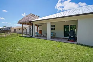 5302 Seagrape Dr, Fort Pierce, FL 34982 - Photo 29