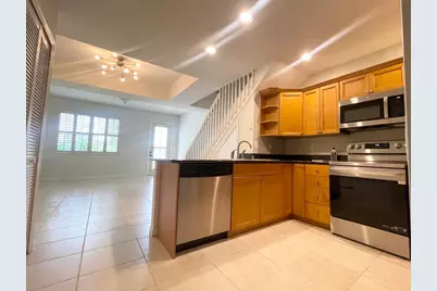 902 S Federal Highway #6, Lake Worth, FL 33460 - Photo 3