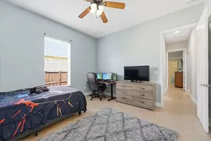 561 SW Prater Ave, Port Saint Lucie, FL 34953 - Photo 19