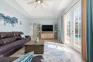 561 SW Prater Ave, Port Saint Lucie, FL 34953 - Photo 5