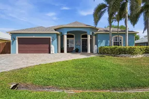 561 SW Prater Ave, Port Saint Lucie, FL 34953 - Photo 29