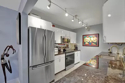 1930 NE 2nd Avenue #117l, Wilton Manors, FL 33305 - Photo 9