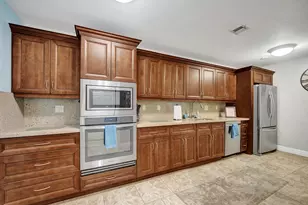 1930 NE 2nd Ave, Wilton Manors, FL 33305 - Photo 31