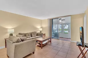 9301 Sunrise Lakes Blvd, Sunrise, FL 33322 - Photo 17