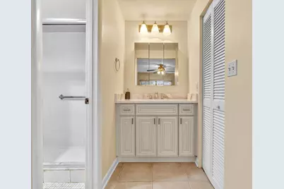 9301 Sunrise Lakes Boulevard, Sunrise, FL 33322 - Photo 29