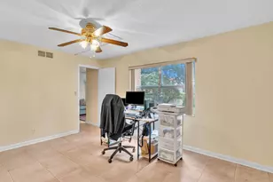 9301 Sunrise Lakes Blvd, Sunrise, FL 33322 - Photo 35