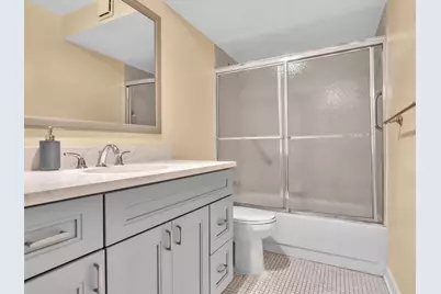 9301 Sunrise Lakes Boulevard, Sunrise, FL 33322 - Photo 27