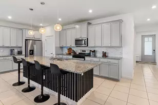 10142 SW Orana Dr, Port Saint Lucie, FL 34987 - Photo 3