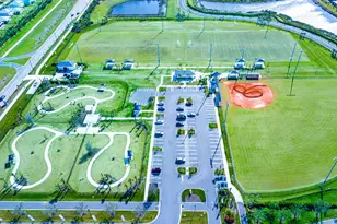 10142 SW Orana Dr, Port Saint Lucie, FL 34987 - Photo 37