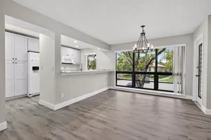 307 Brackenwood Cir, Palm Beach Gardens, FL 33418 - Photo 17