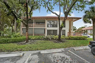 307 Brackenwood Cir, Palm Beach Gardens, FL 33418 - Photo 9