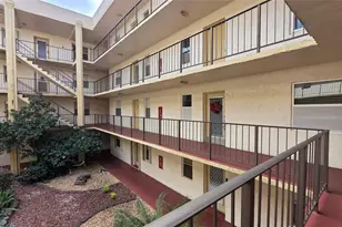 2801 Somerset Dr, Lauderdale Lakes, FL 33311 - Photo 29