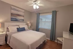 2801 Somerset Dr, Lauderdale Lakes, FL 33311 - Photo 15