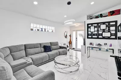 7635 NW 168th Terrace, Hialeah, FL 33015 - Photo 39