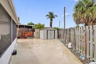 7635 NW 168th Terrace, Hialeah, FL 33015 - Photo 15