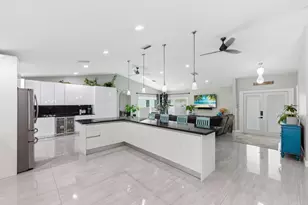 1537 NW 108th Way, Coral Springs, FL 33071 - Photo 17