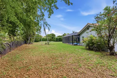 1537 NW 108th Way, Coral Springs, FL 33071 - Photo 45