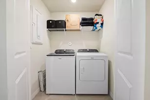 3248 Watercress Dr, Lauderdale Lakes, FL 33311 - Photo 15