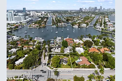 2681 Harbor Beach Parkway, Fort Lauderdale, FL 33316 - Photo 1