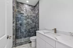 6935 Fairway Lakes Dr, Boynton Beach, FL 33472 - Photo 31